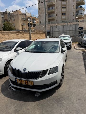 סקודה אוקטביה