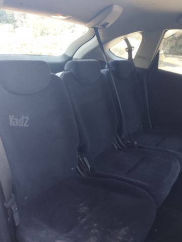 מודעת רכב הונדה FR-V