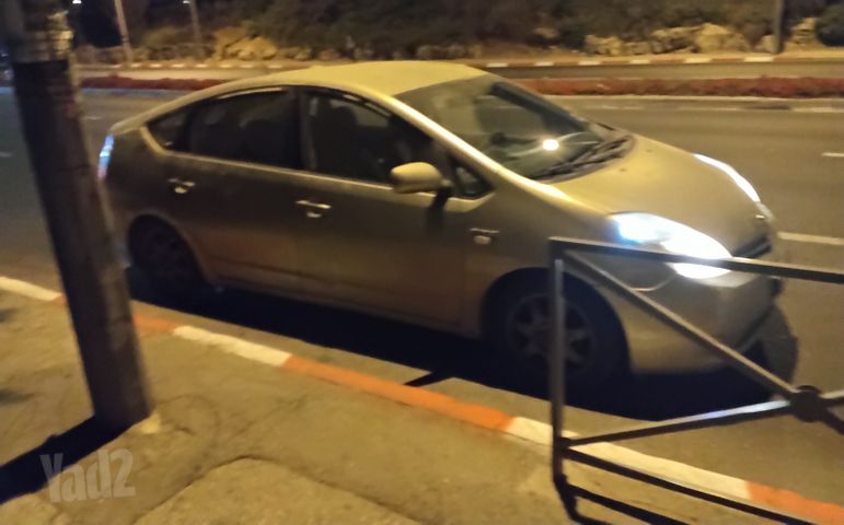 מודעת רכב טויוטה פריוס