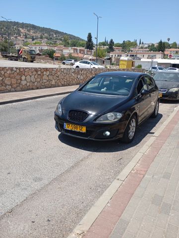 מודעת רכב סיאט לאון
