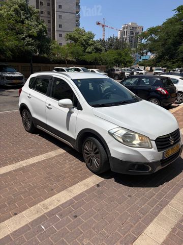 סוזוקי קרוסאובר