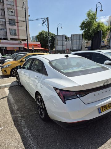 יונדאי אלנטרה