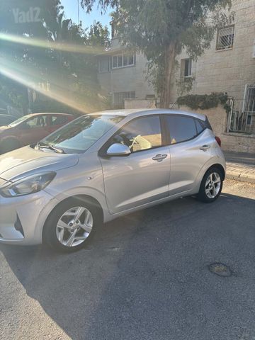 יונדאי i10