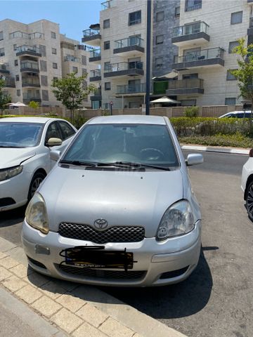מודעת רכב טויוטה יאריס