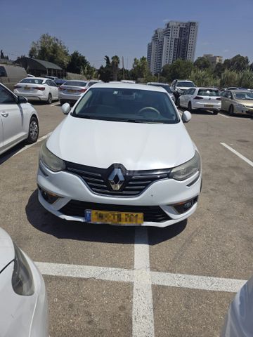 רנו מגאן
