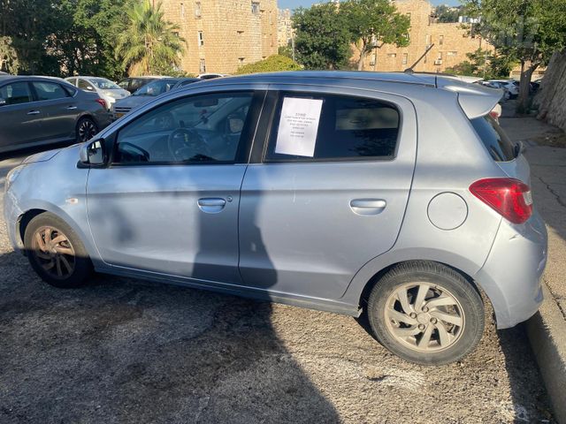מיצובישי ספייס סטאר
