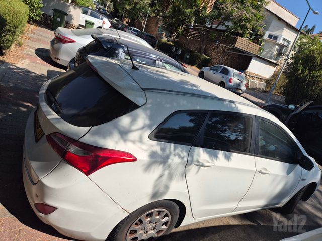 מודעת רכב יונדאי i30