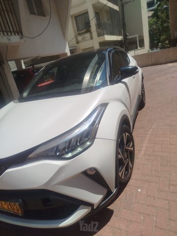 טויוטה C-HR