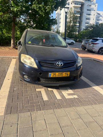 טויוטה אוריס