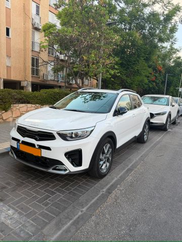 מודעת רכב קיה סטוניק