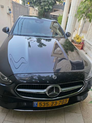 מודעת רכב מרצדס-בנץ C-class