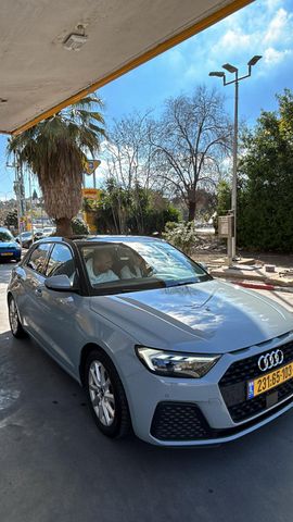 מודעת רכב אאודי A1