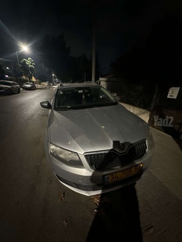 סקודה אוקטביה