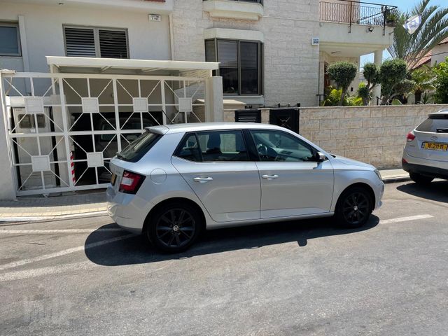 סקודה פאביה