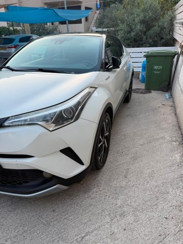 טויוטה C-HR