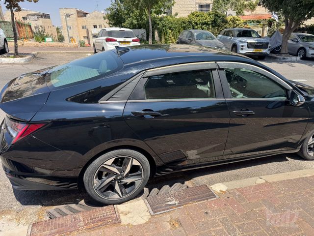 מודעת רכב יונדאי אלנטרה