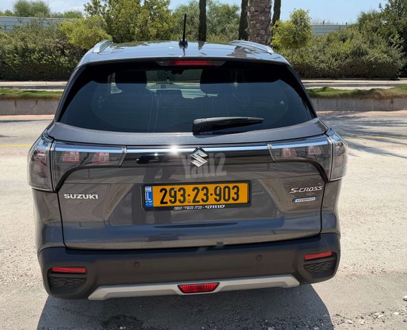 סוזוקי S-Cross