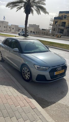 אאודי A1