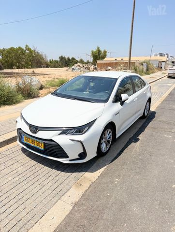 טויוטה קורולה
