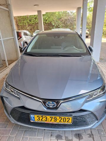 מודעת רכב טויוטה קורולה