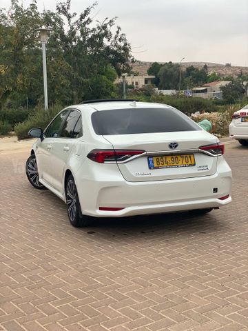 מודעת רכב טויוטה קורולה