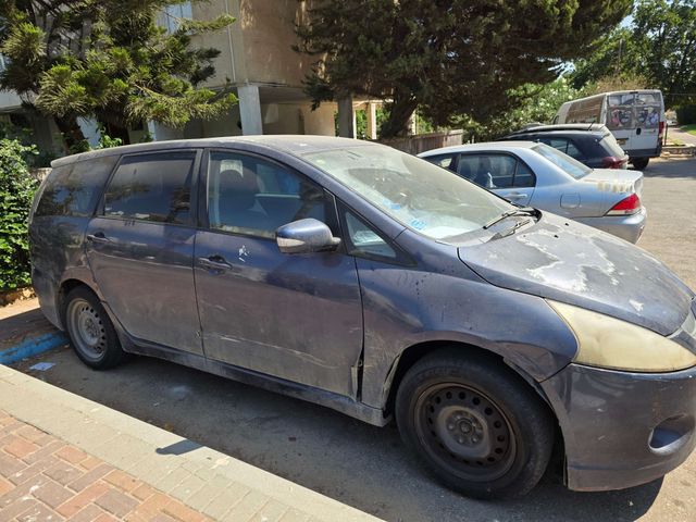 מודעת רכב מיצובישי גרנדיס