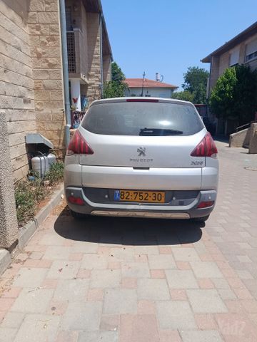 פיג'ו 3008