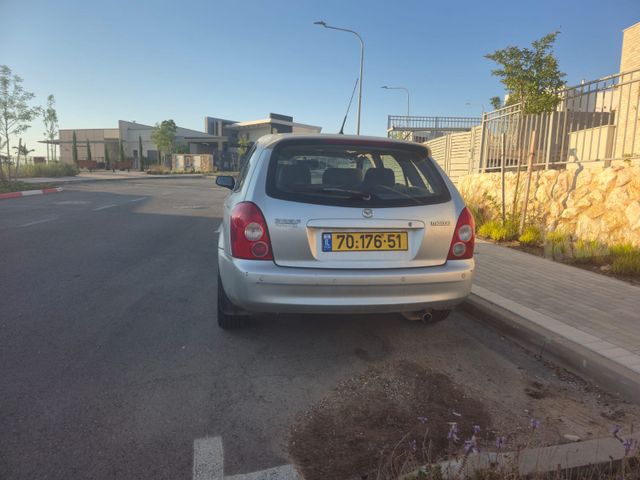 מאזדה 323