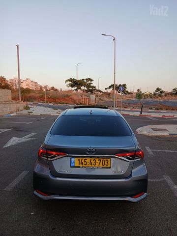 טויוטה קורולה