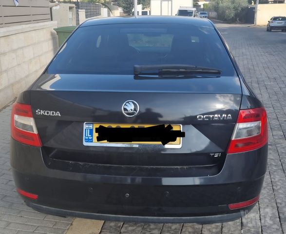 סקודה אוקטביה