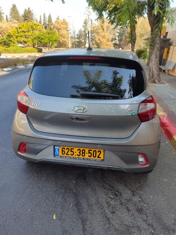 יונדאי i10