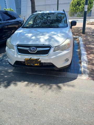 מודעת רכב סובארו XV