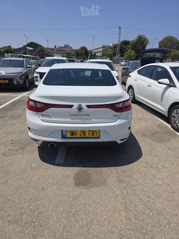 רנו מגאן