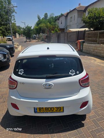 יונדאי i10