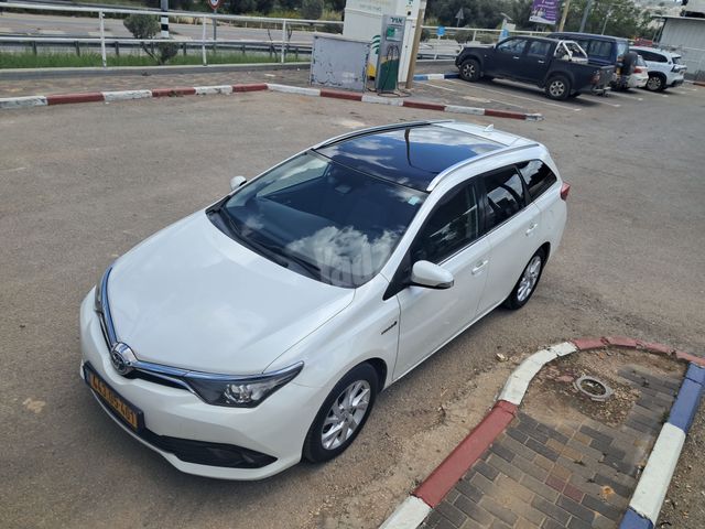 טויוטה אוריס