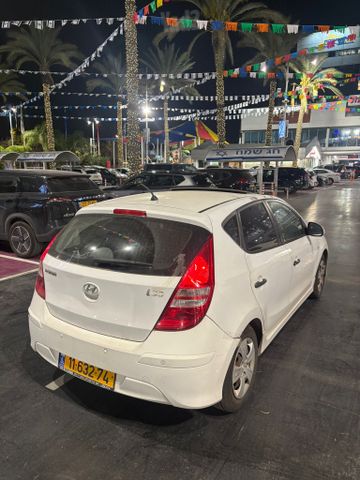 מודעת רכב יונדאי i30