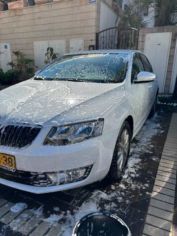סקודה אוקטביה