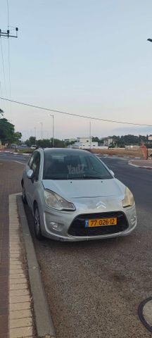 מודעת רכב סיטרואן C3