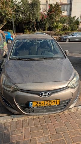 יונדאי i20