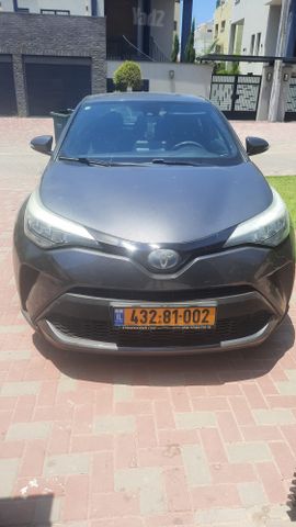 טויוטה C-HR