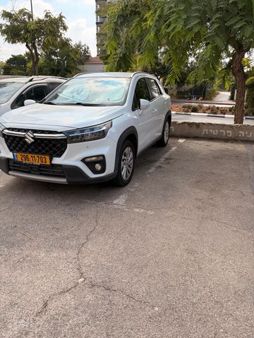 מודעת רכב סוזוקי S-Cross