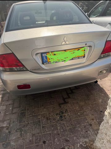 מיצובישי לנסר