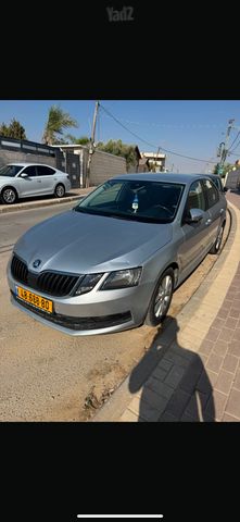 סקודה אוקטביה