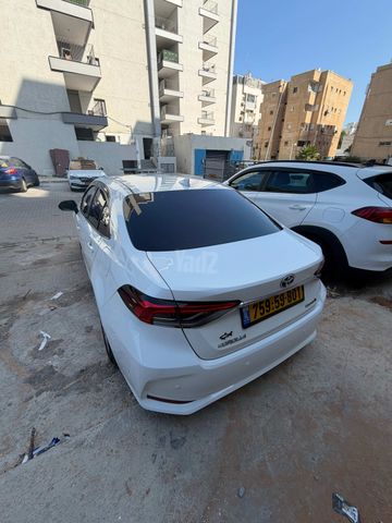 טויוטה קורולה