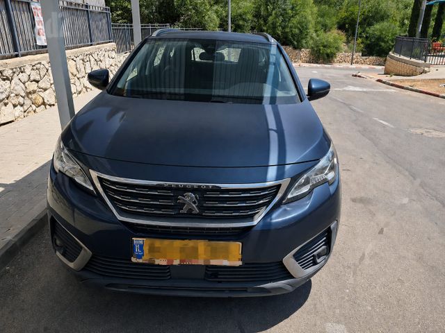 מודעת רכב פיג'ו 5008