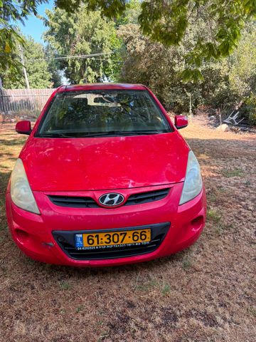 מודעת רכב יונדאי i20