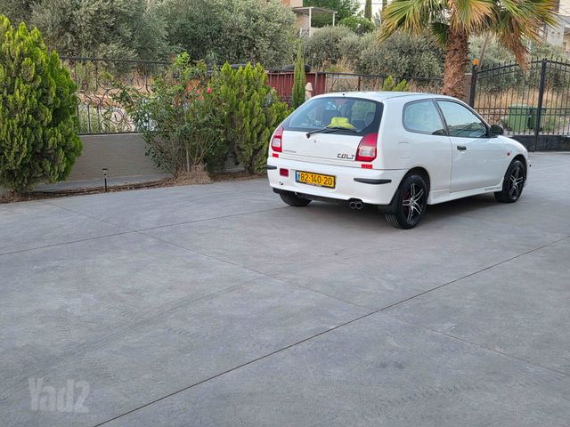 קולט GLX אוט׳ 1.6 (90 כ״ס)