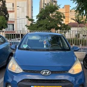 יונדאי i10