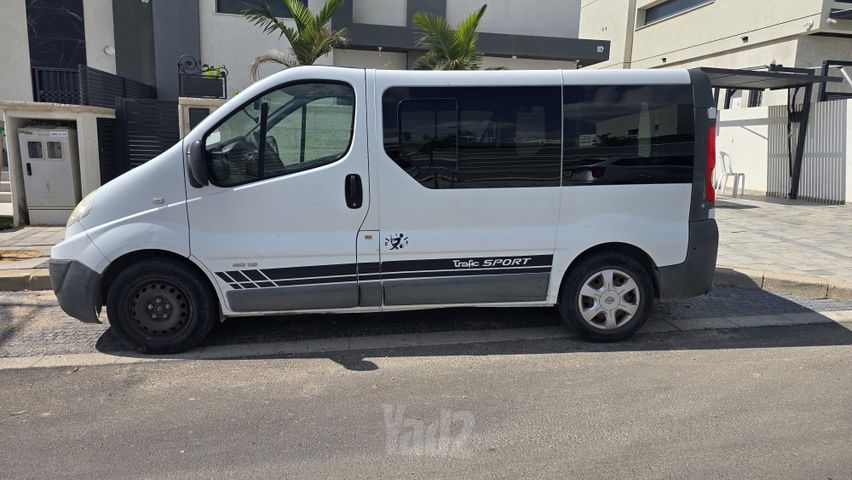 מודעת רכב רנו טראפיק