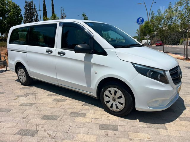 מודעת רכב מרצדס-בנץ ויטו
